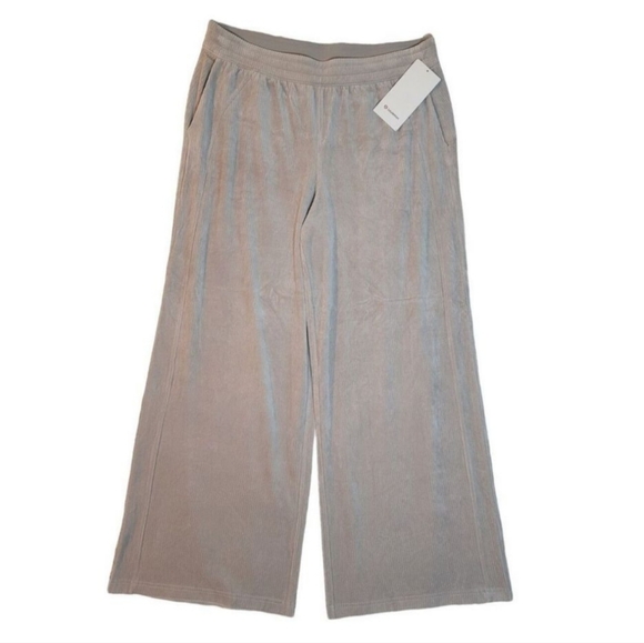 Lululemon scuba wide leg pant velvet cord, rivers tone. NWT. - Picture 11 of 12